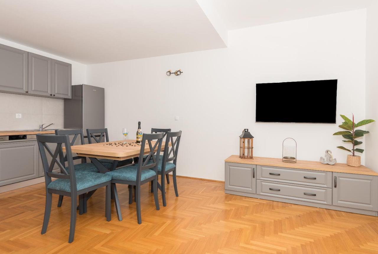 Appartement Blue Wave RIA à Baška Voda Extérieur photo