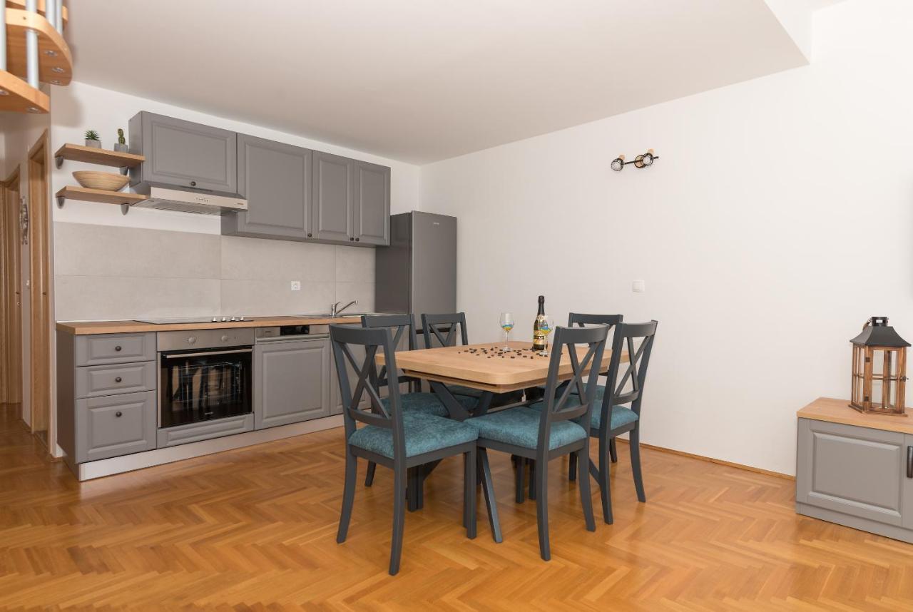Appartement Blue Wave RIA à Baška Voda Extérieur photo