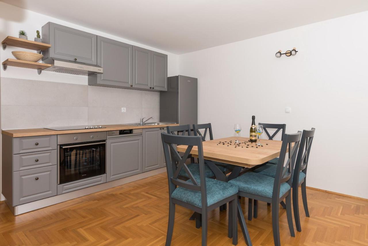 Appartement Blue Wave RIA à Baška Voda Extérieur photo
